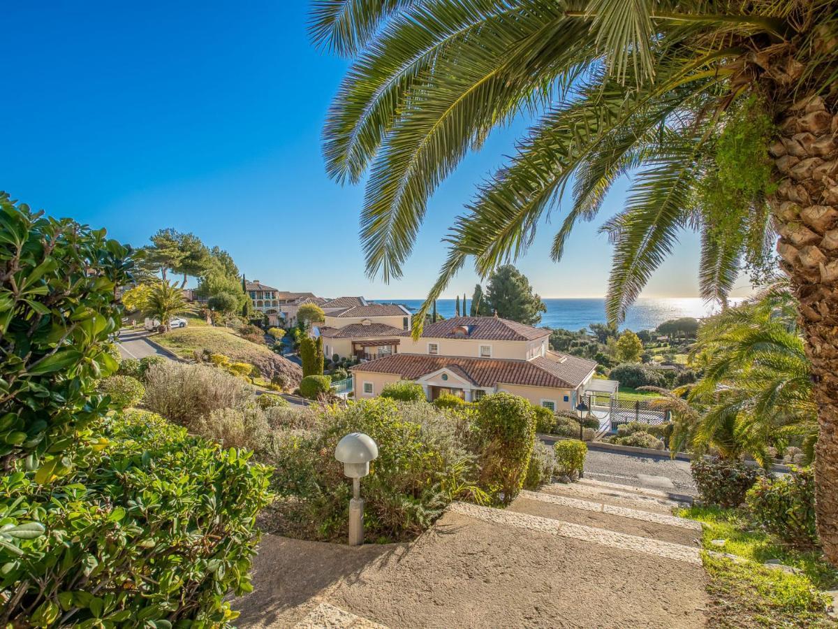 Apartment Village Cap Esterel - Le Village-52 By Interhome Сен-Рафаэль Экстерьер фото