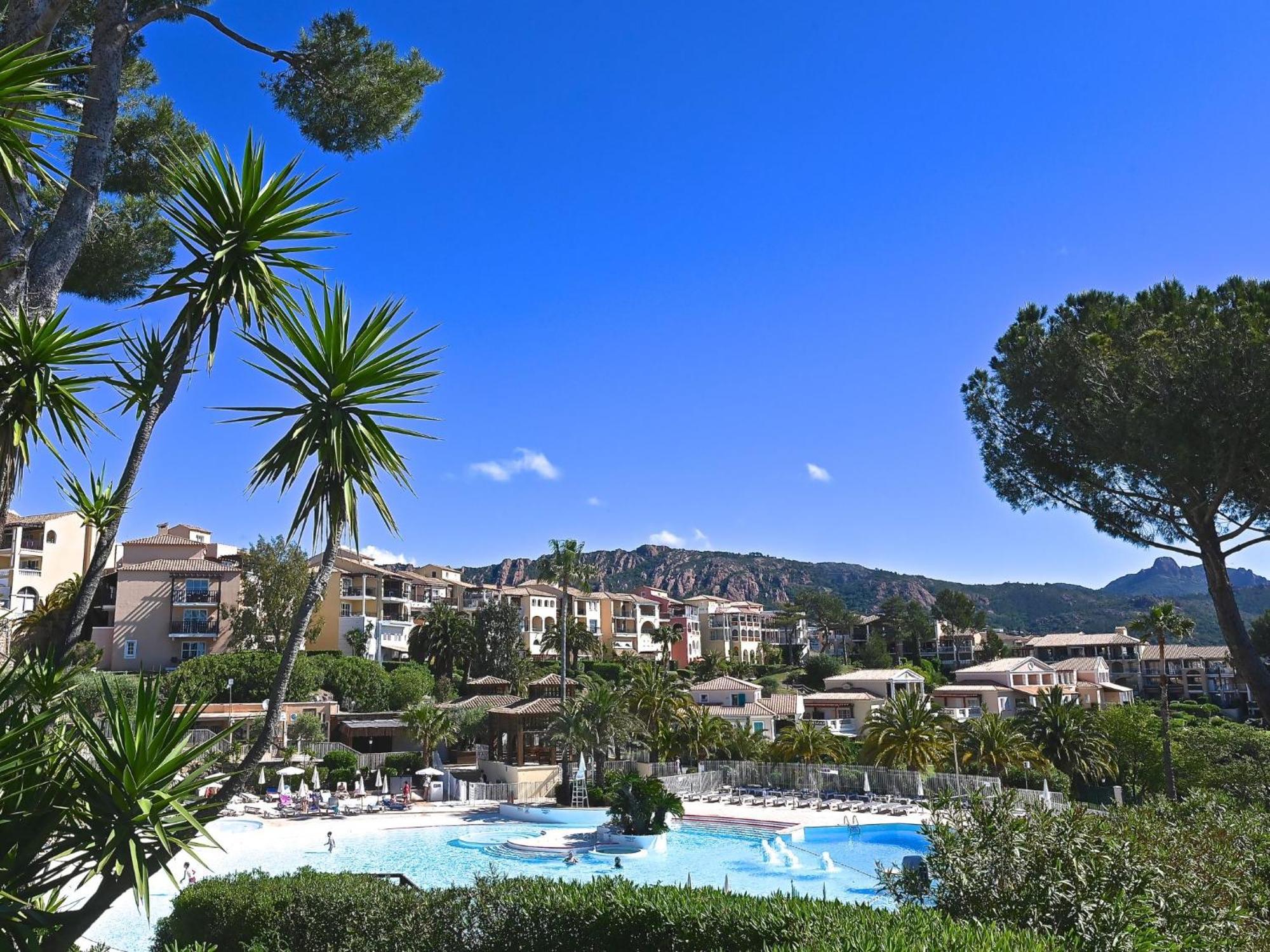 Apartment Village Cap Esterel - Le Village-52 By Interhome Сен-Рафаэль Экстерьер фото